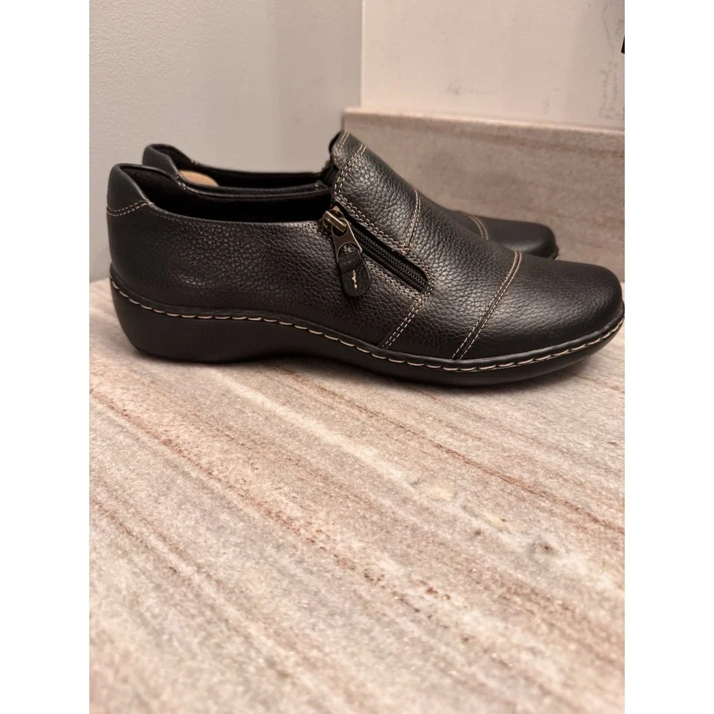 Clarks excellent like